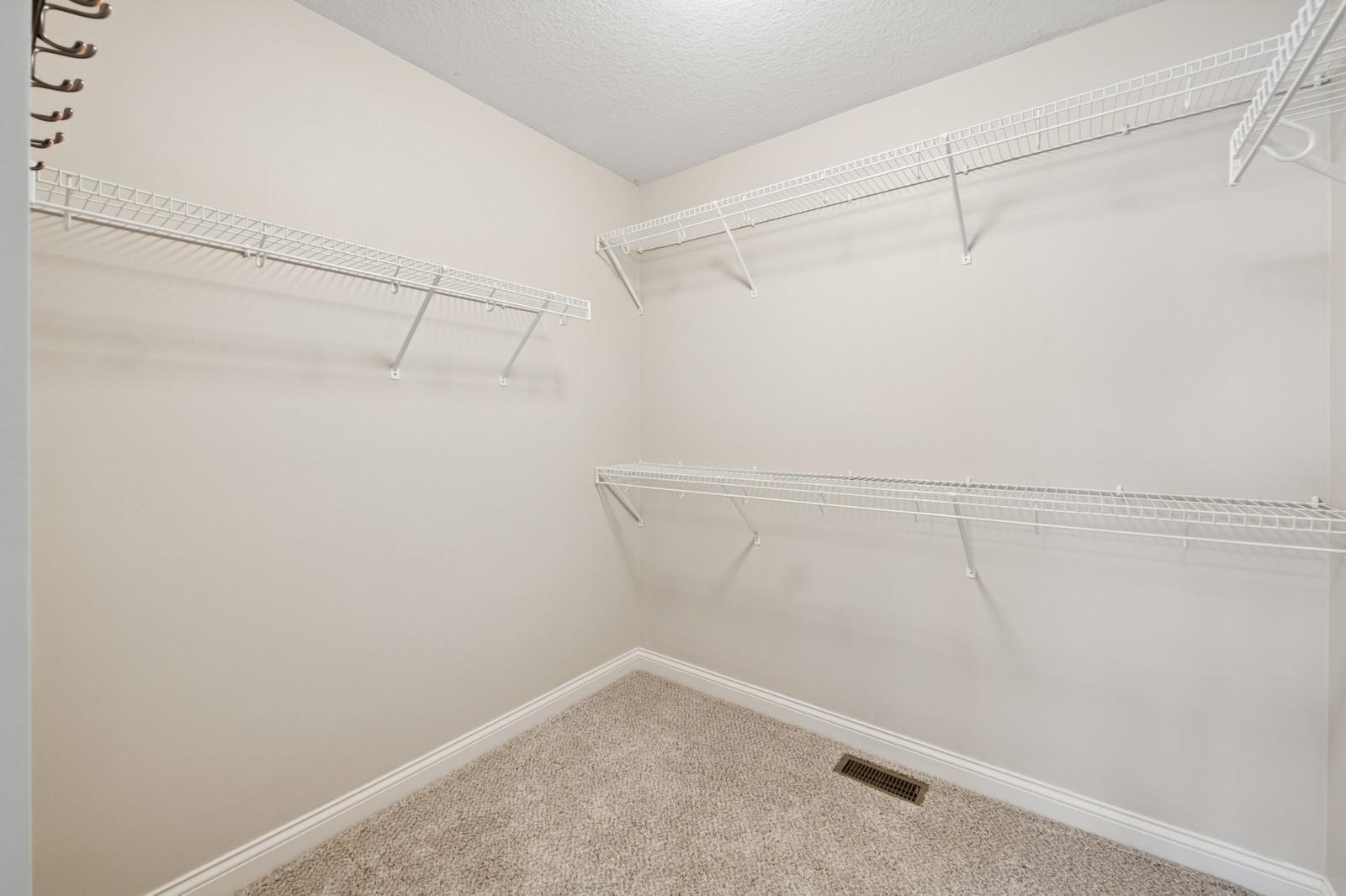 15349 Eagle Creek Way