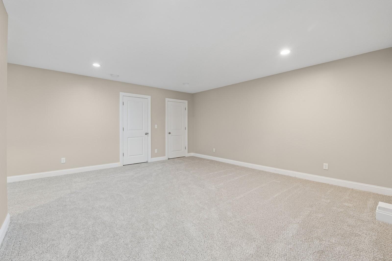 15349 Eagle Creek Way