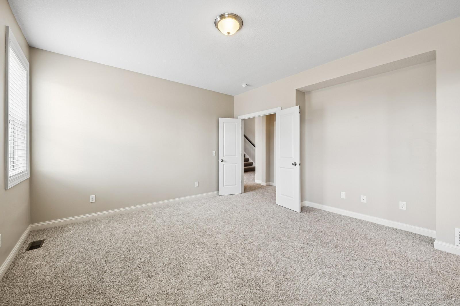 15349 Eagle Creek Way