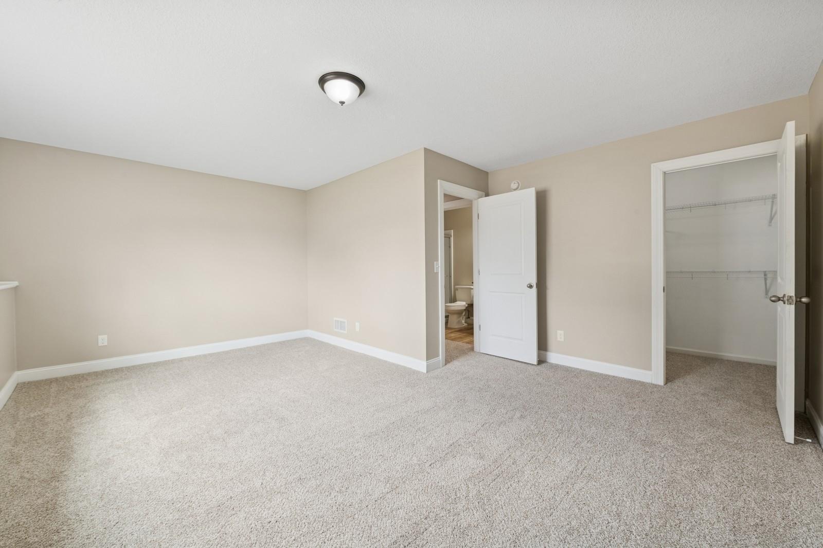 15349 Eagle Creek Way
