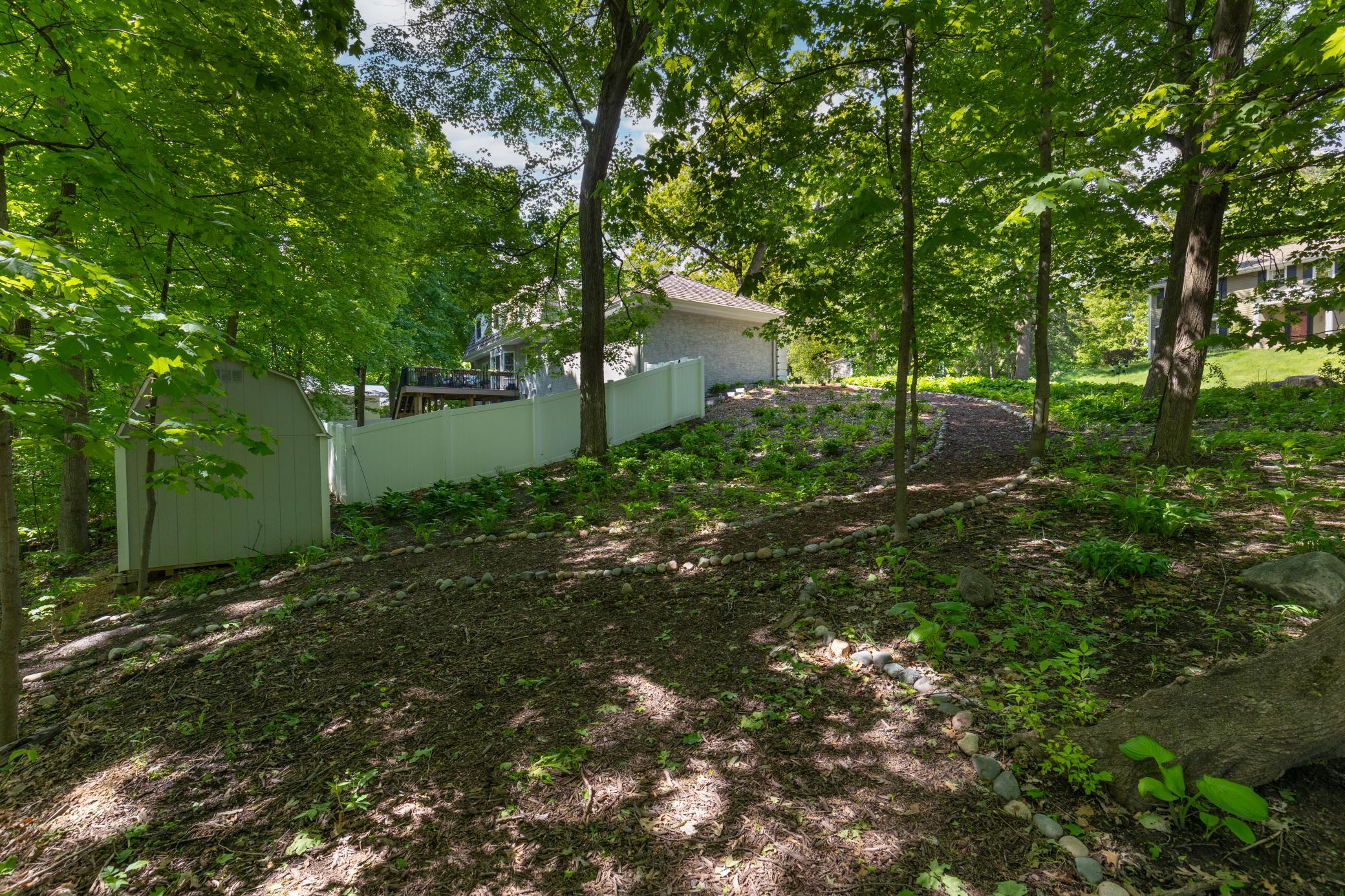 300 Lindawood Lane