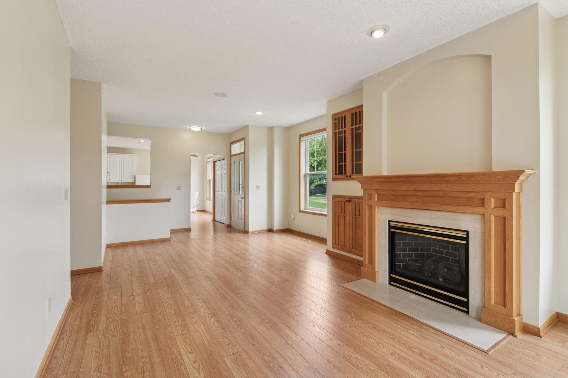 5924 Prairie Ridge Drive