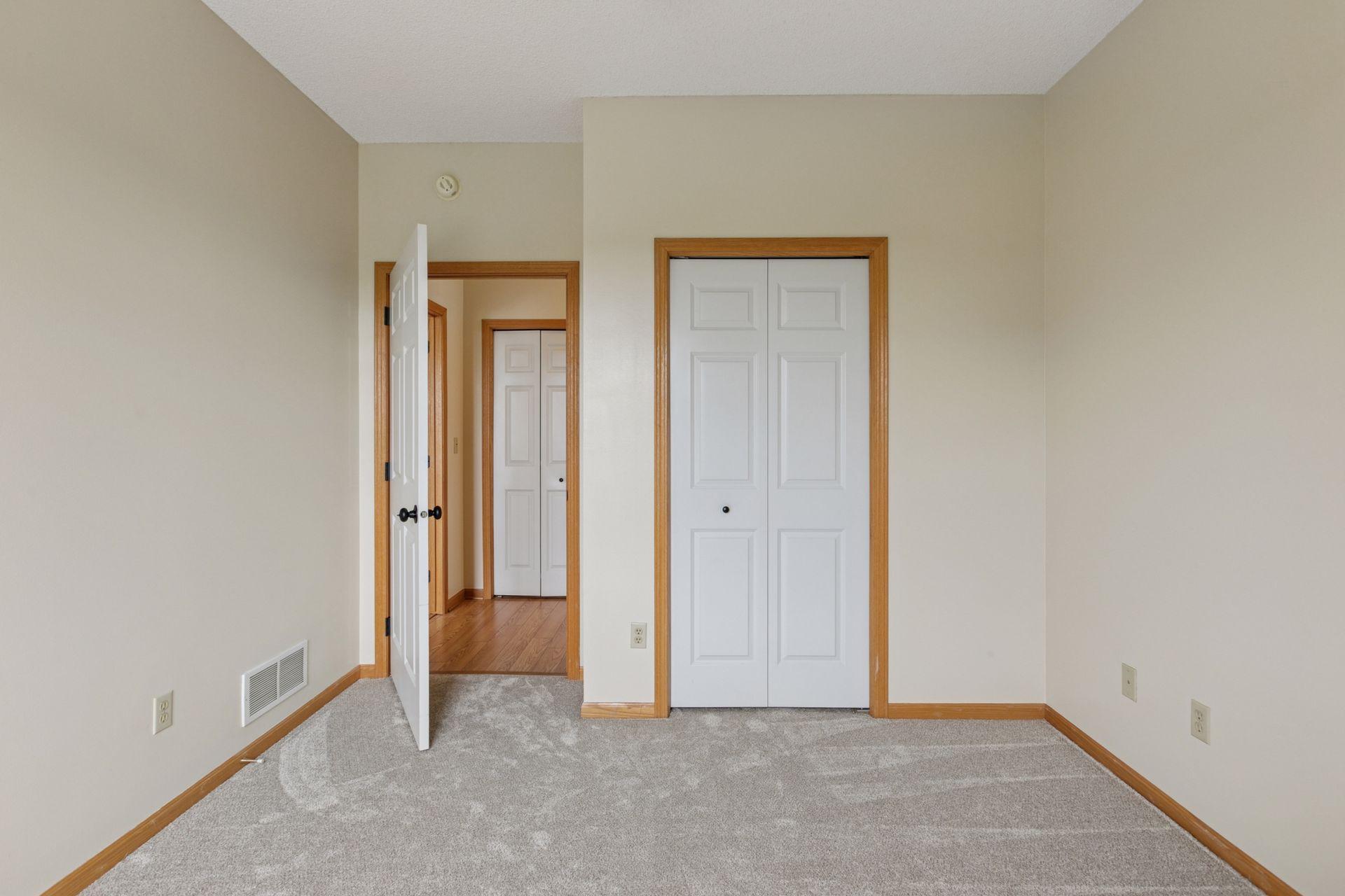 5924 Prairie Ridge Drive