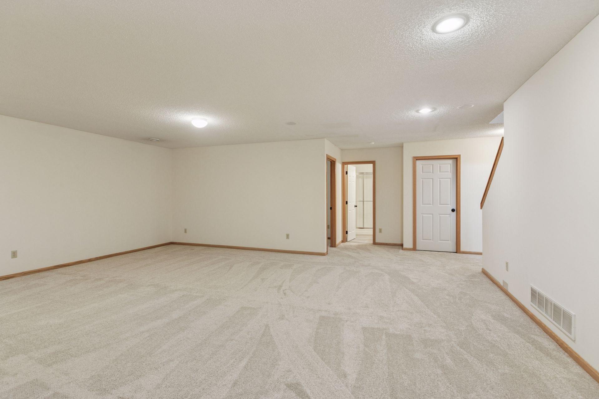5924 Prairie Ridge Drive