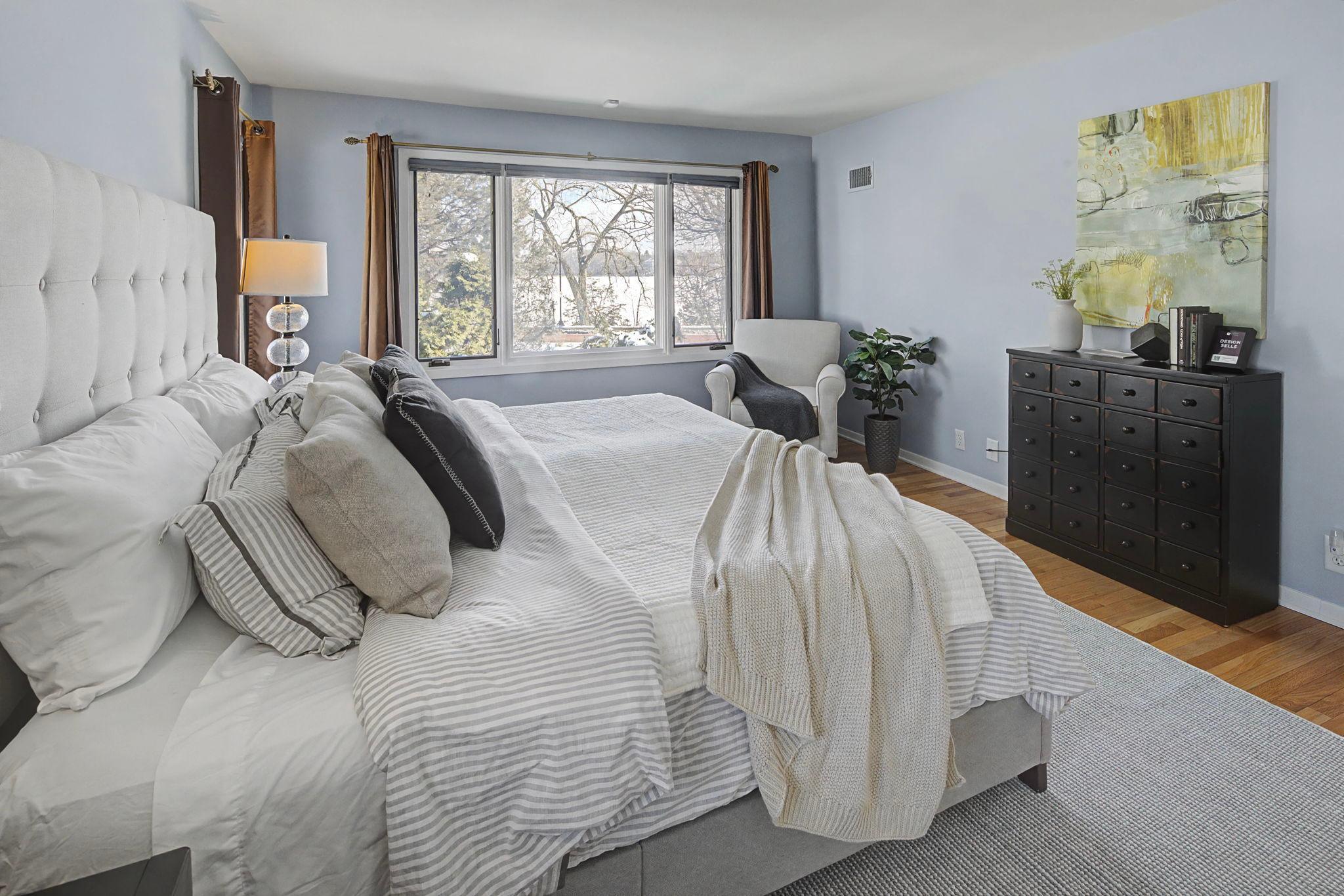 2210 Cedar Lake Parkway