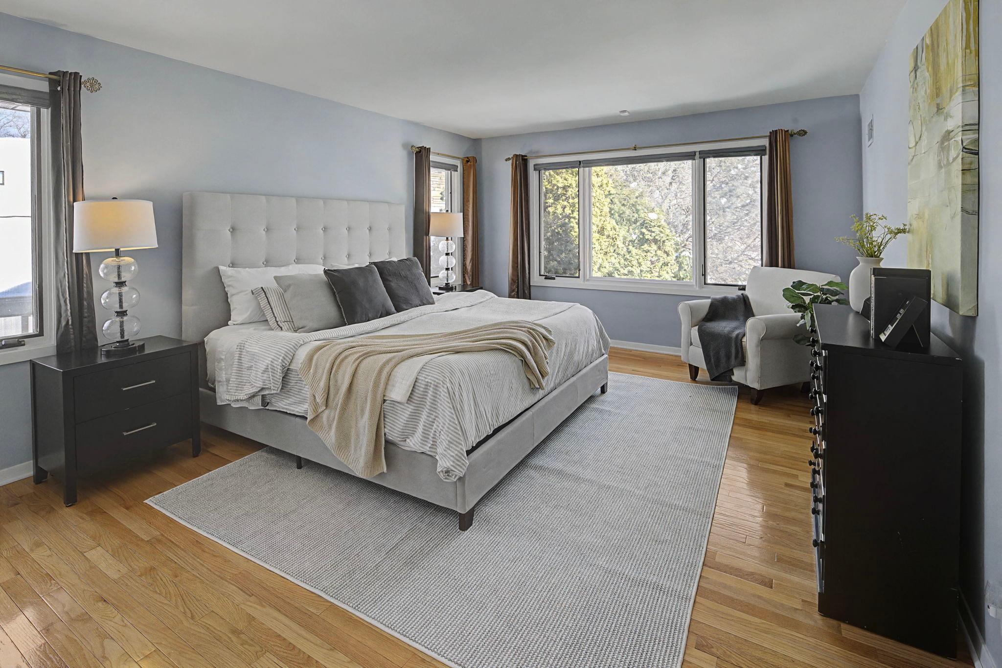 2210 Cedar Lake Parkway