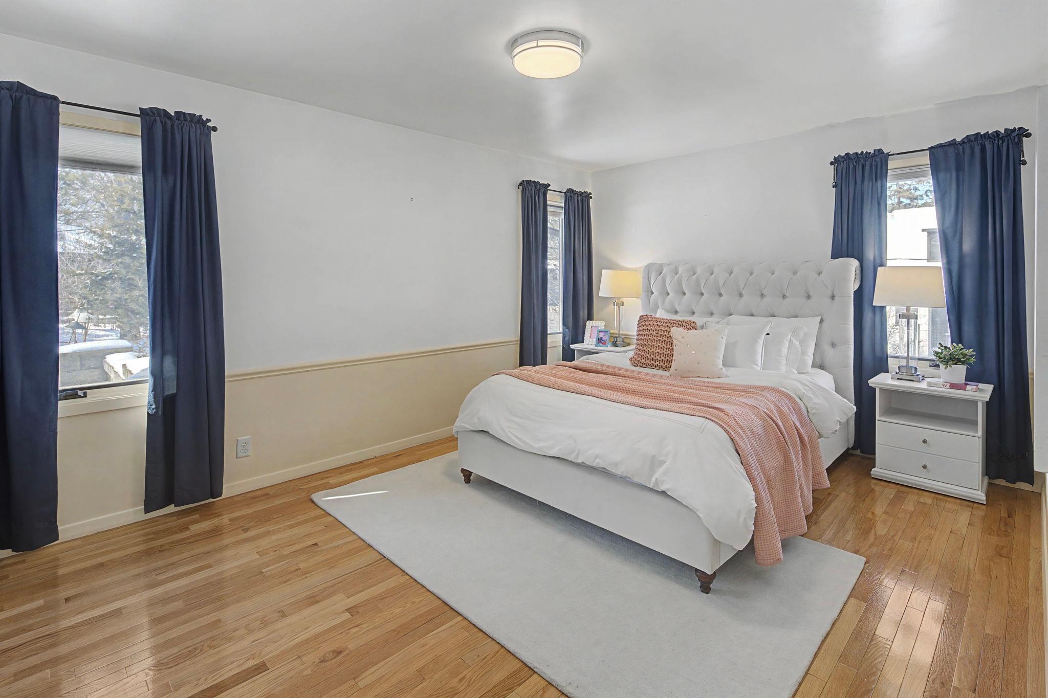 2210 Cedar Lake Parkway