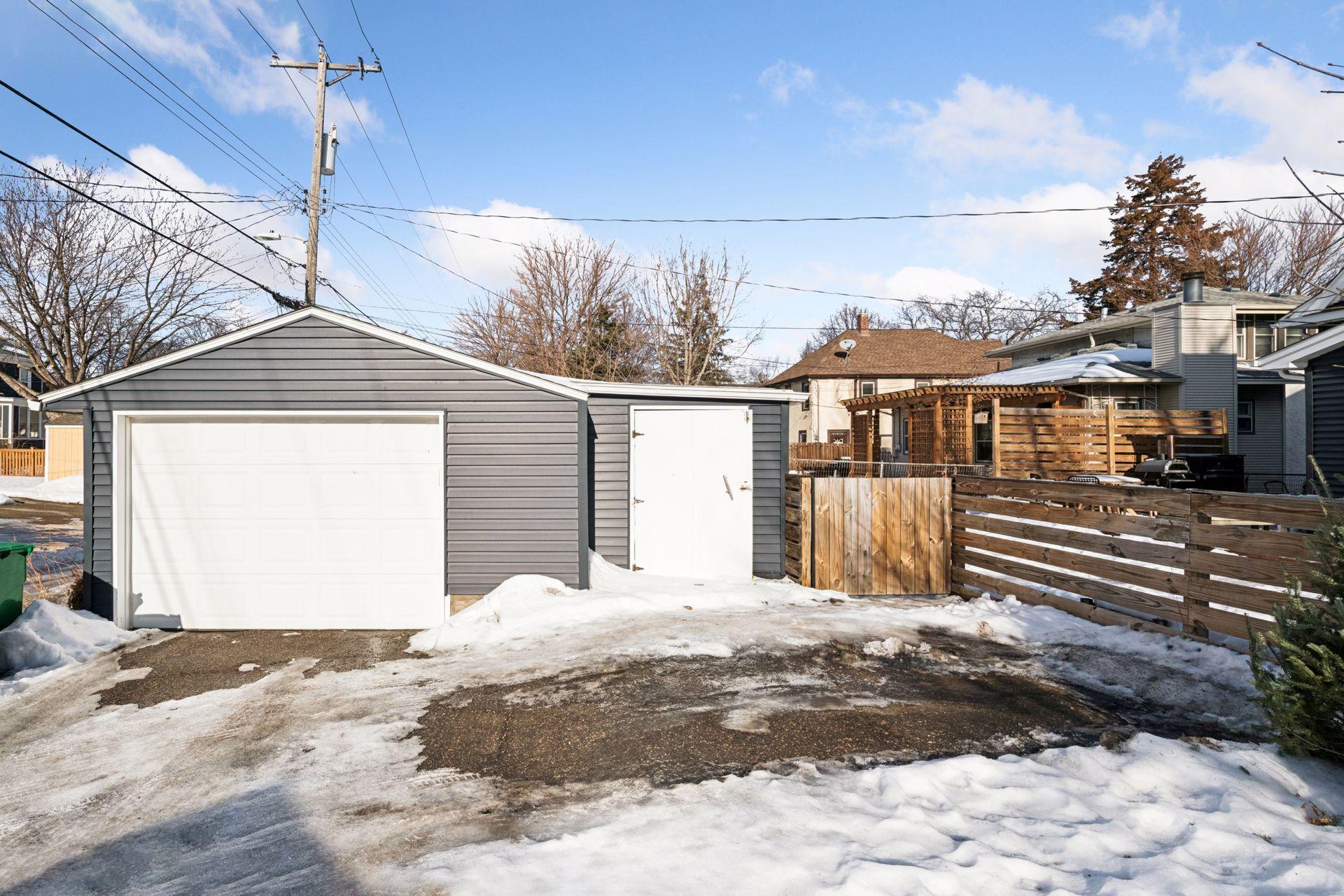 4310 Pleasant Avenue