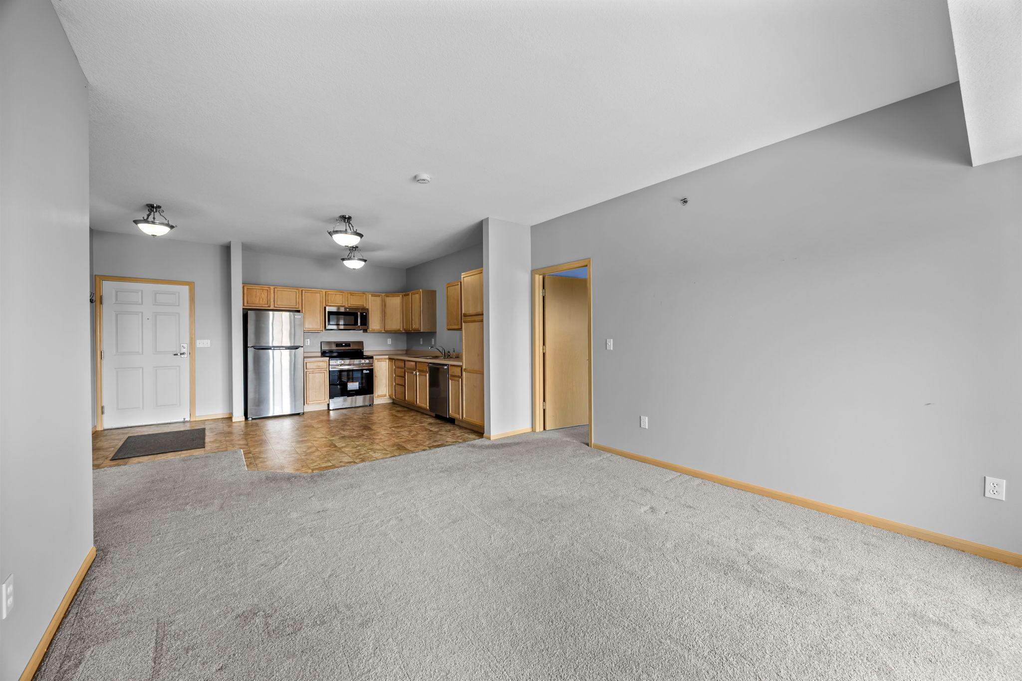 601 Levander Way Unit: 316
