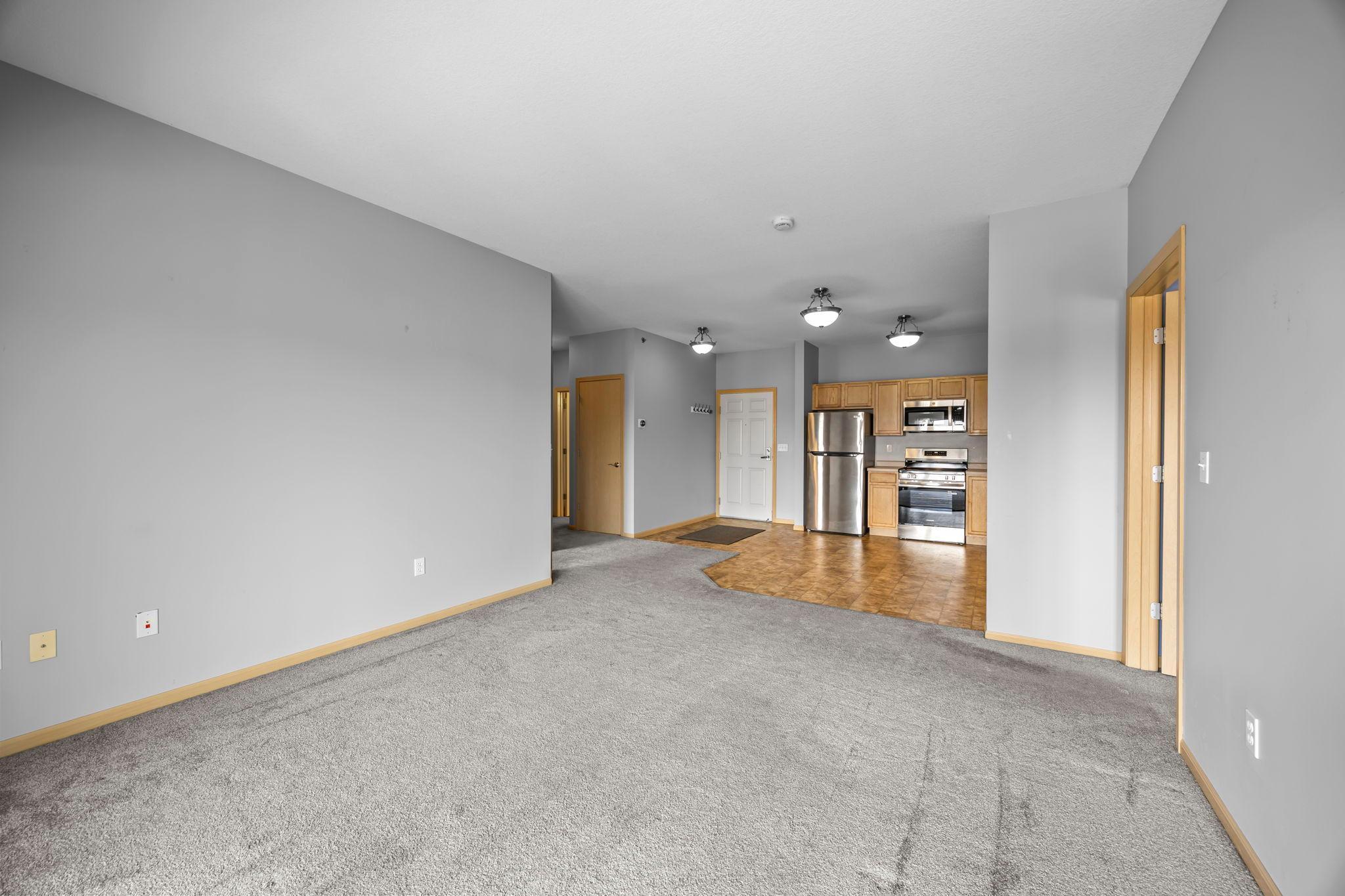 601 Levander Way Unit: 316