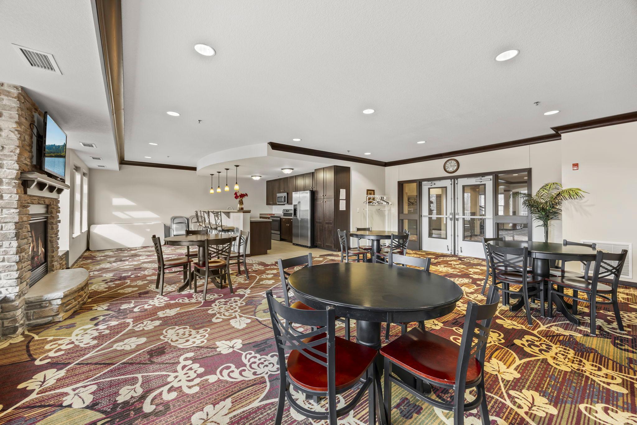 601 Levander Way Unit: 316