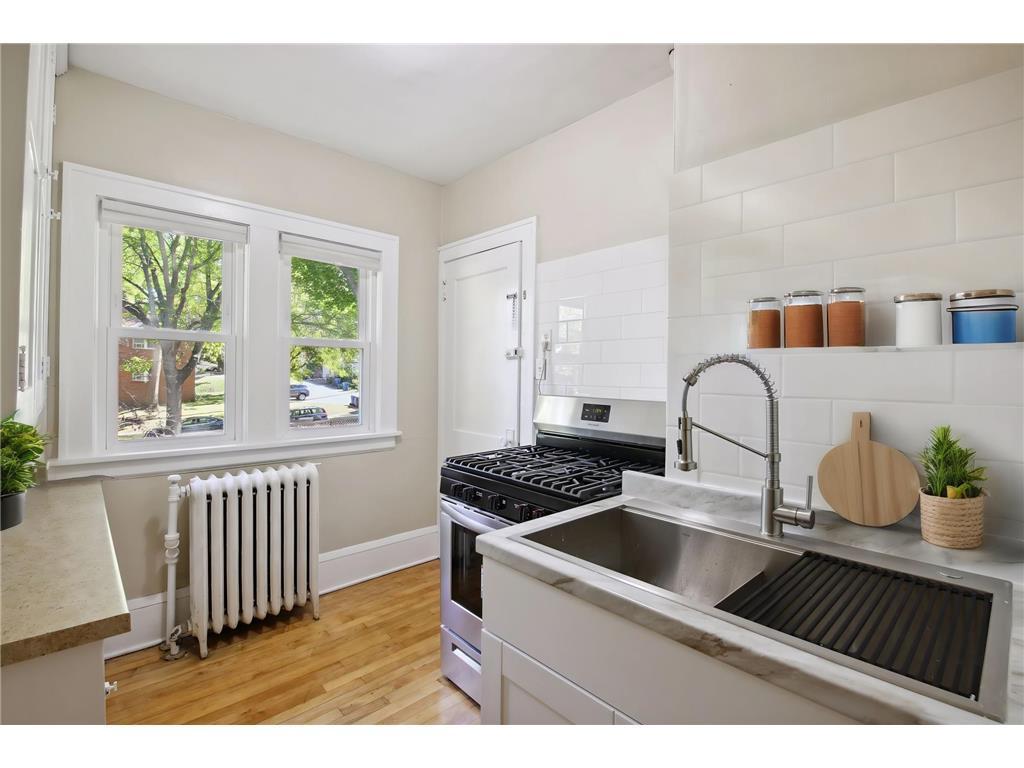 2008-2010 Saint Clair Avenue