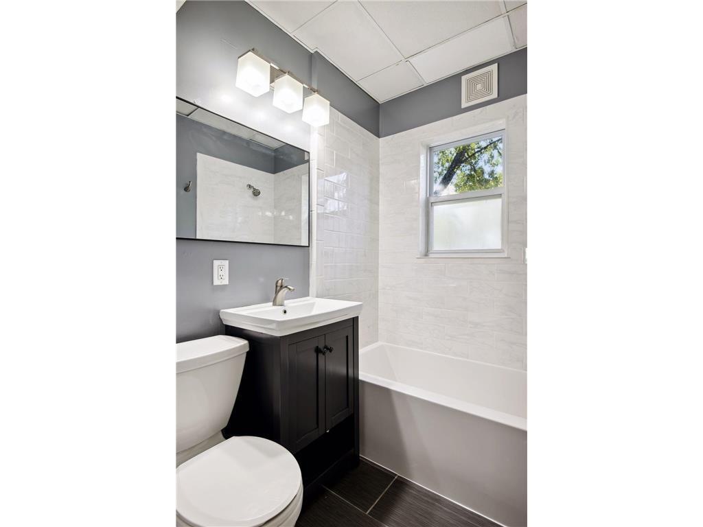 2008-2010 Saint Clair Avenue