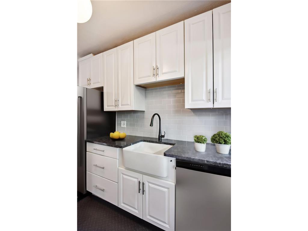 2008-2010 Saint Clair Avenue