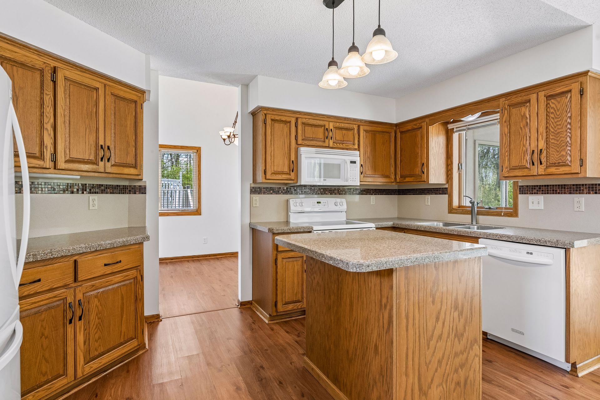 5323 Cedarwood Court
