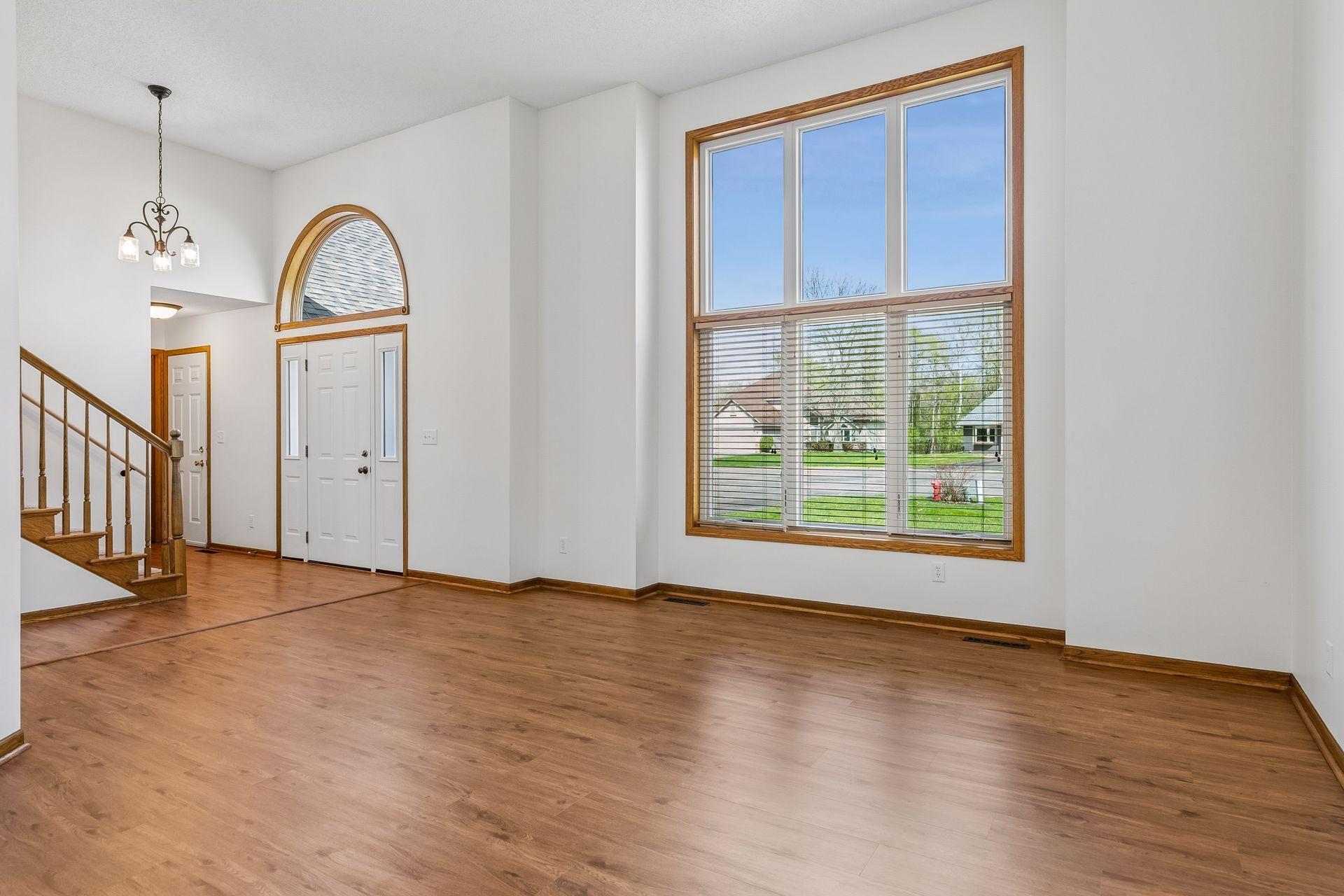 5323 Cedarwood Court