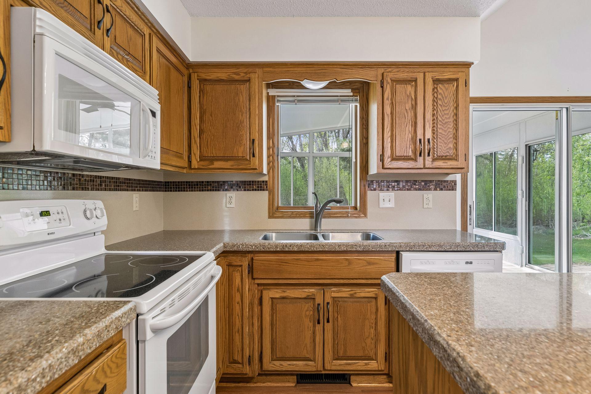 5323 Cedarwood Court