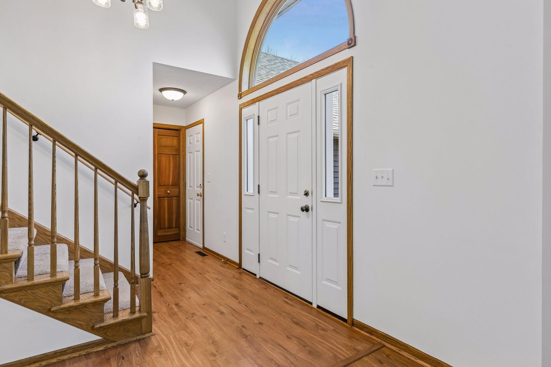 5323 Cedarwood Court