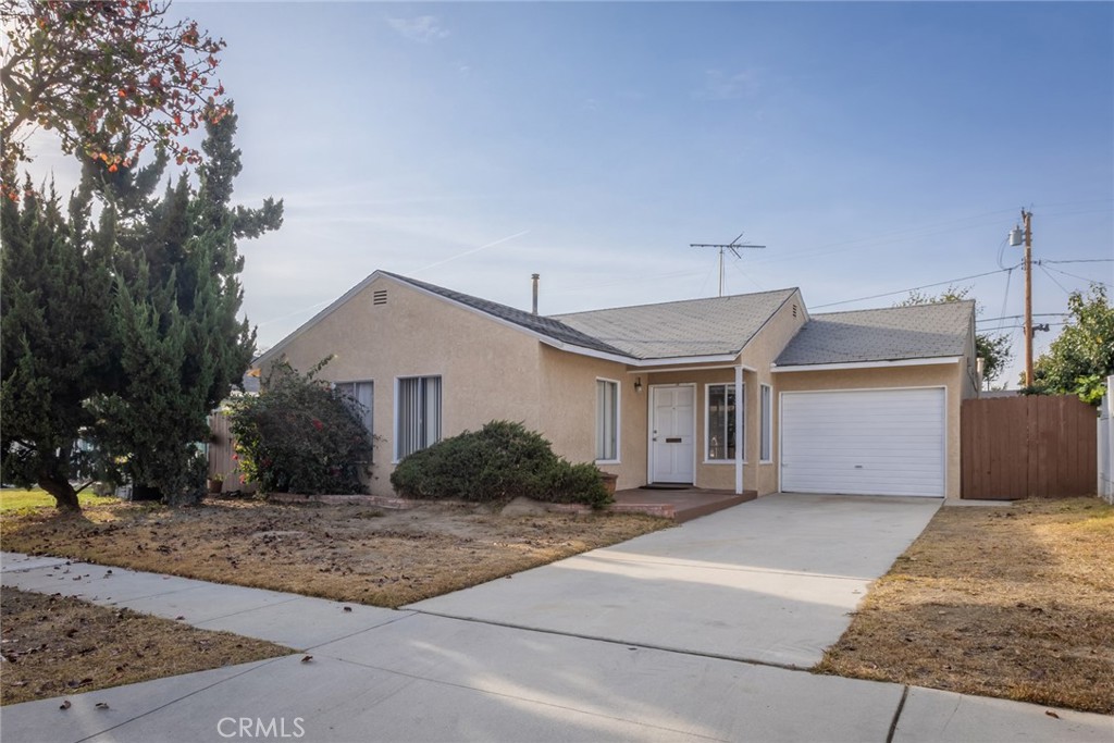 14111 Cerritos Avenue