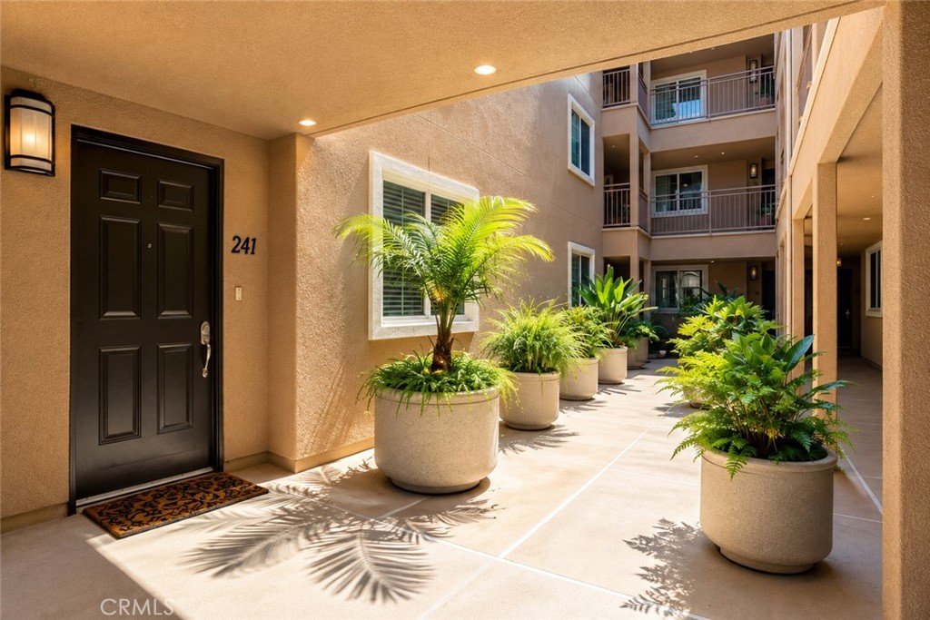 2750 Artesia 241