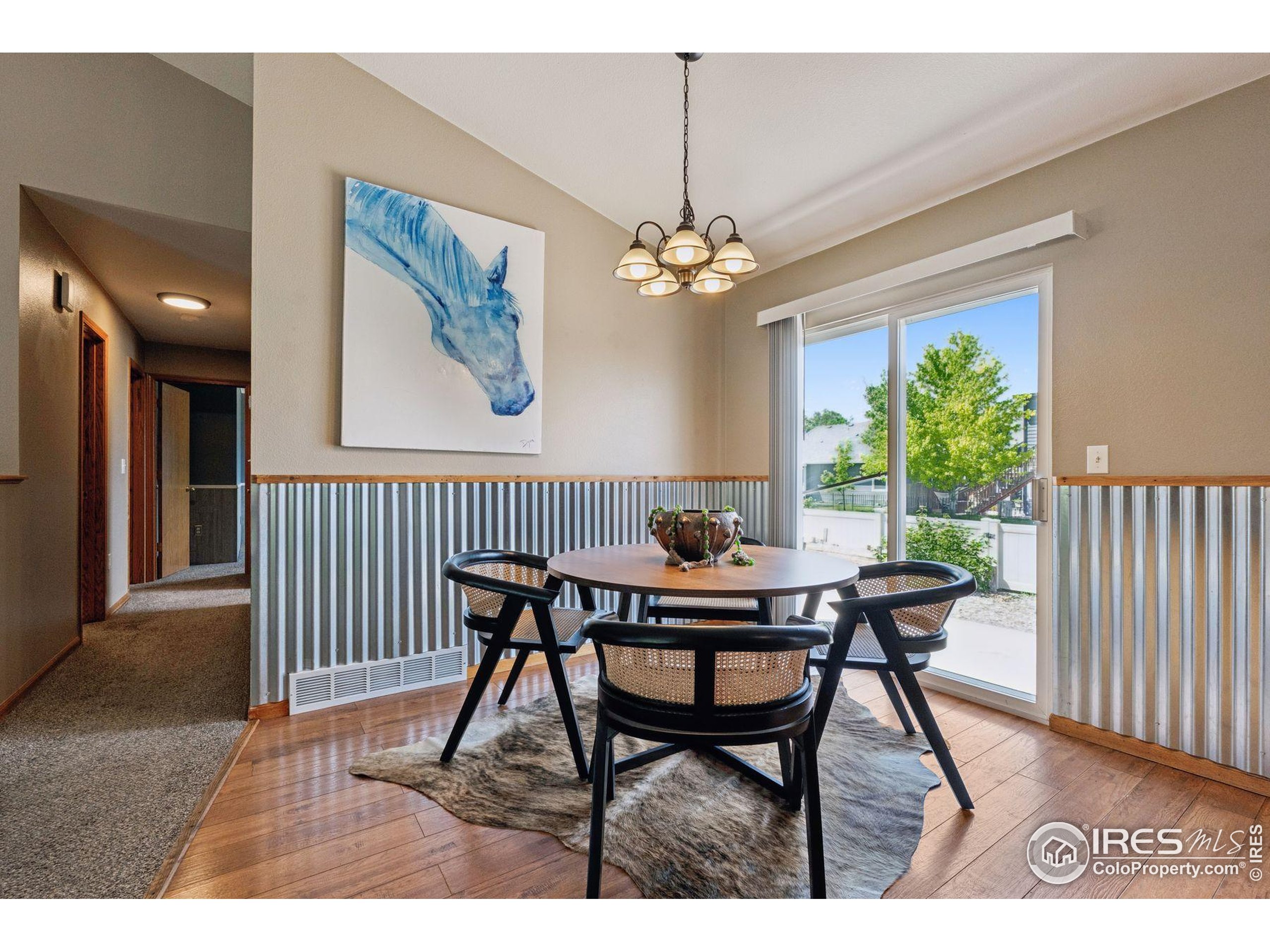 2217 Waylon Dr