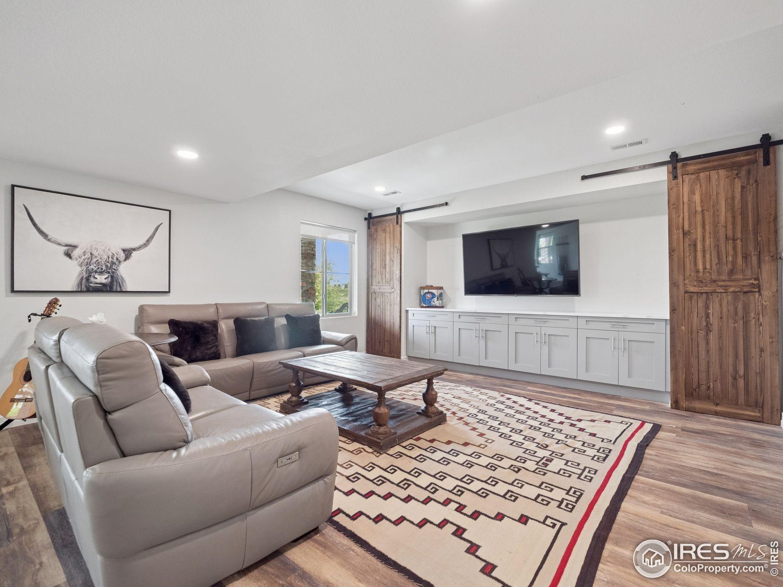 3056 Yale Dr