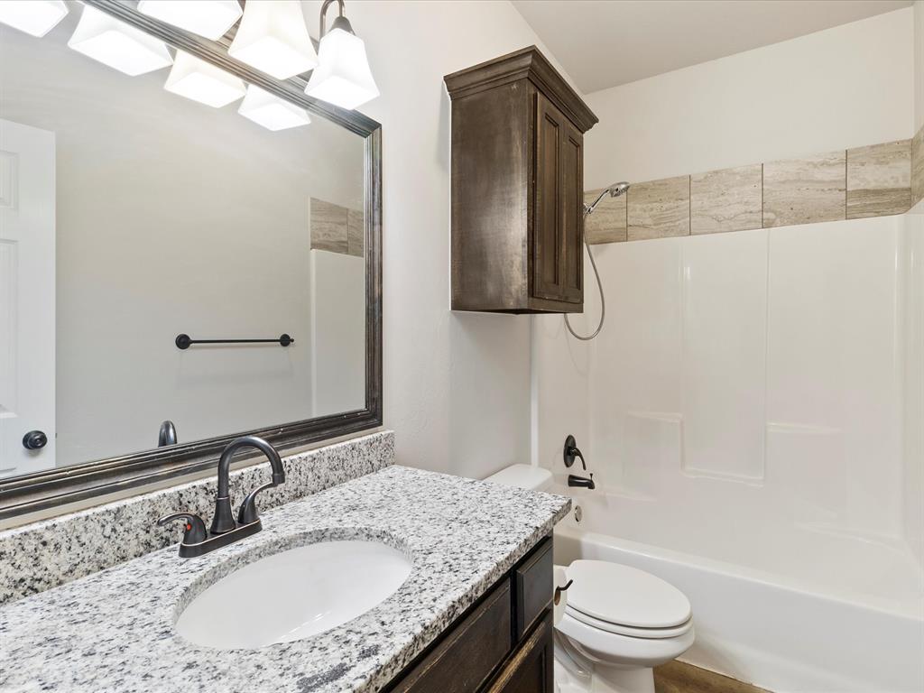 1818 Post Oak Road Unit: 1820