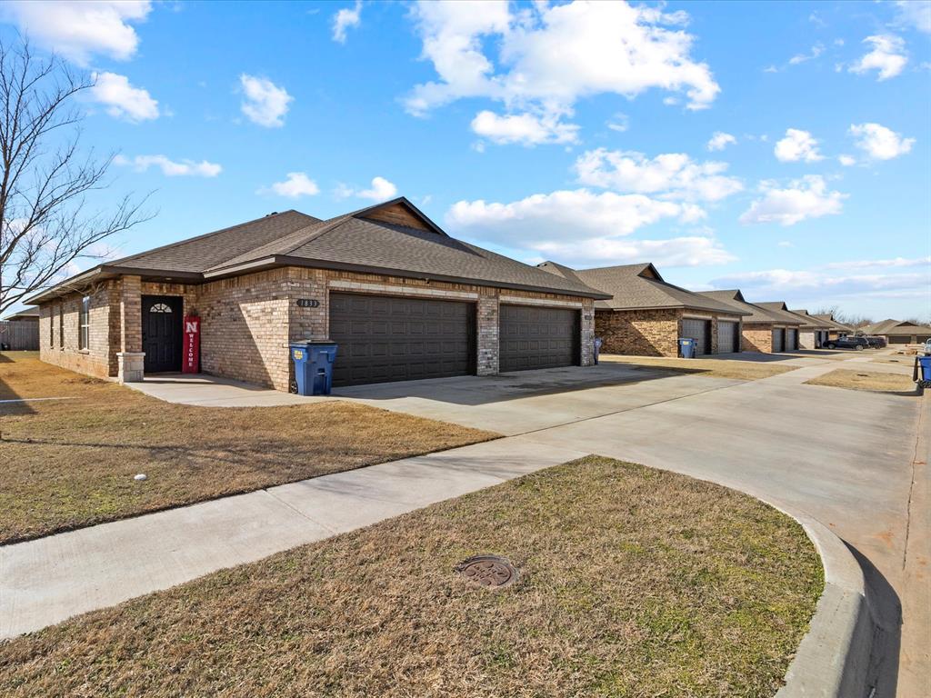 1852 Post Oak Road Unit: 1854