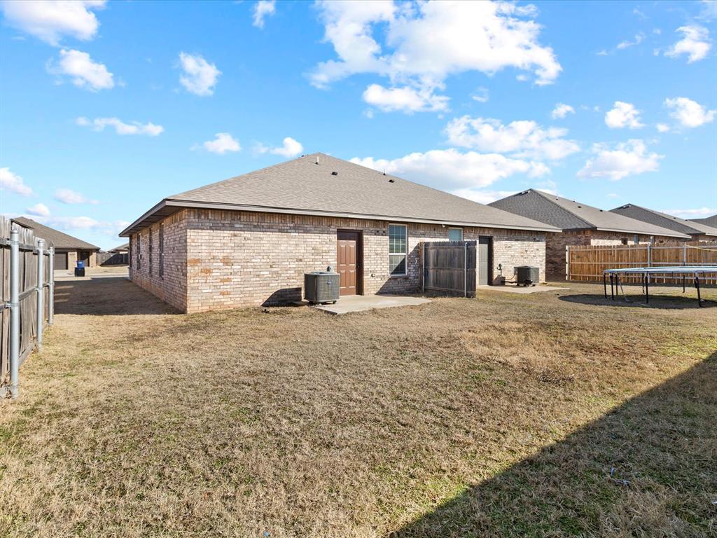 1852 Post Oak Road Unit: 1854
