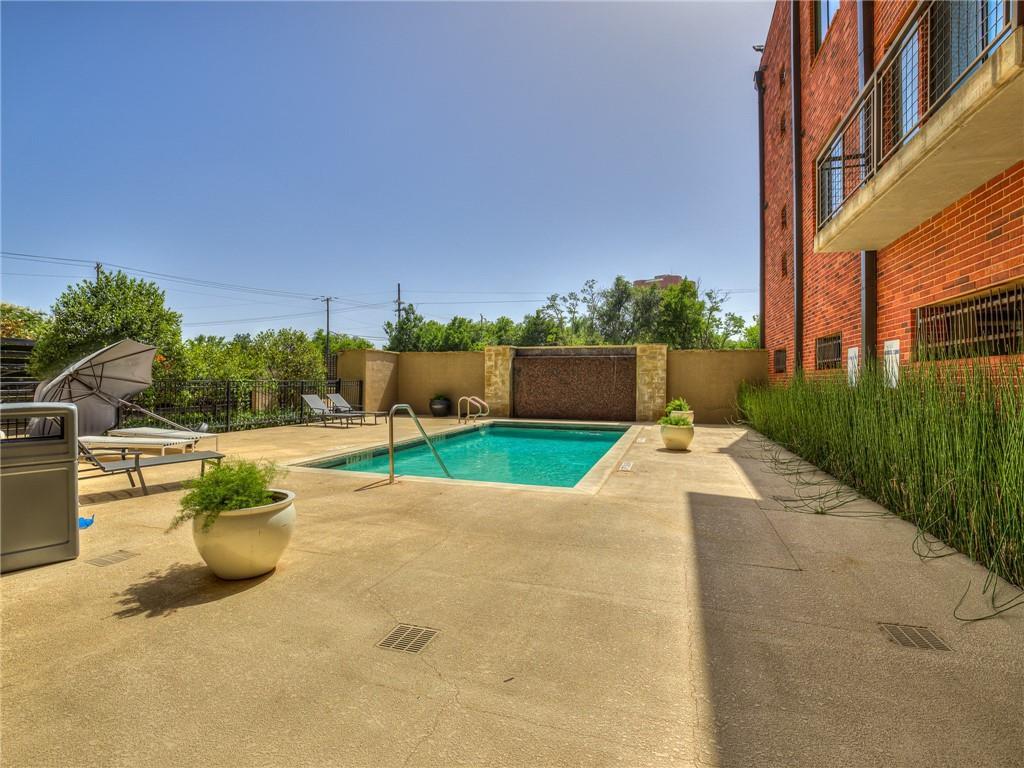 401 E Boyd Street Unit: 304