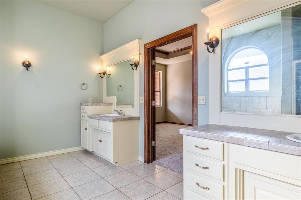 9328 SW 28th Street
