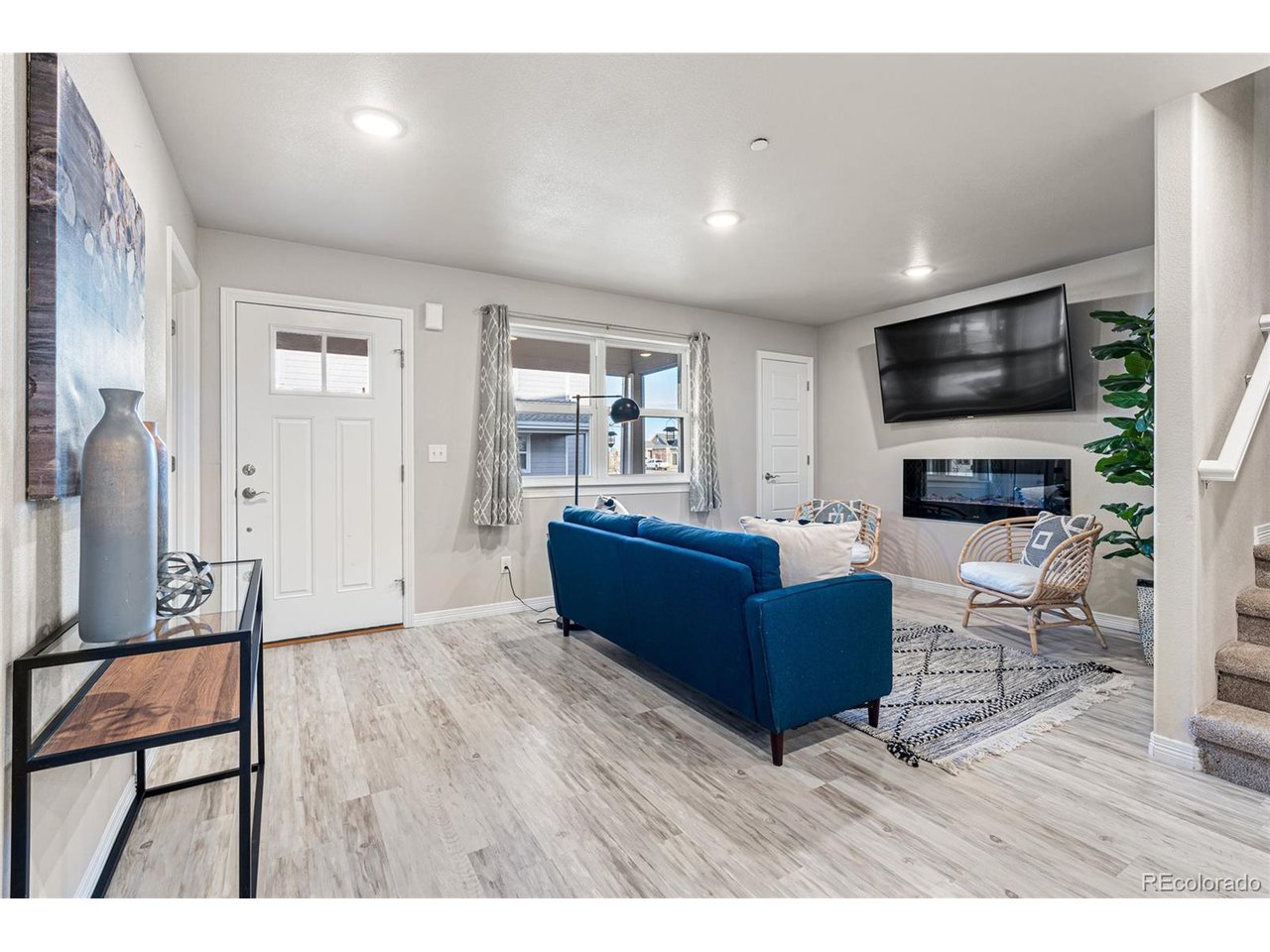 6104 Summit Peak Ct 104