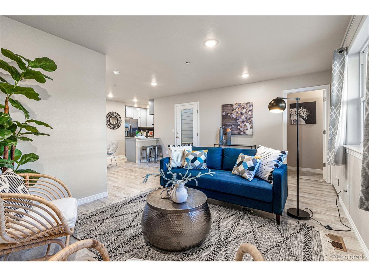 6104 Summit Peak Ct 104