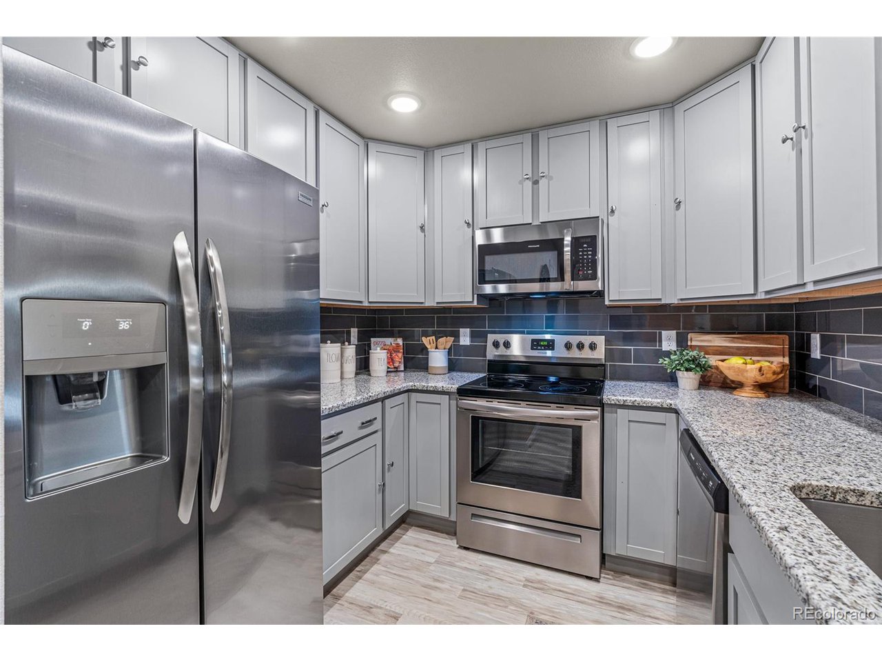 6104 Summit Peak Ct 104