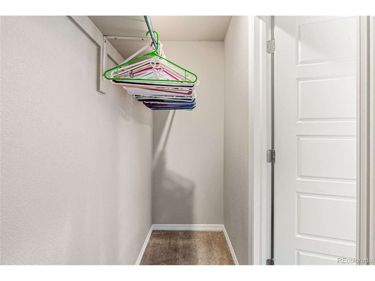 6104 Summit Peak Ct 104