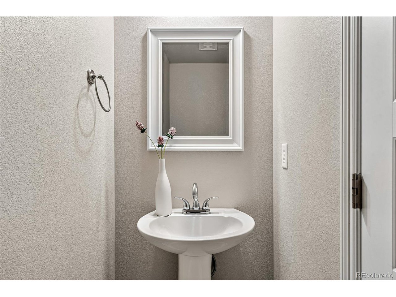 6104 Summit Peak Ct 104