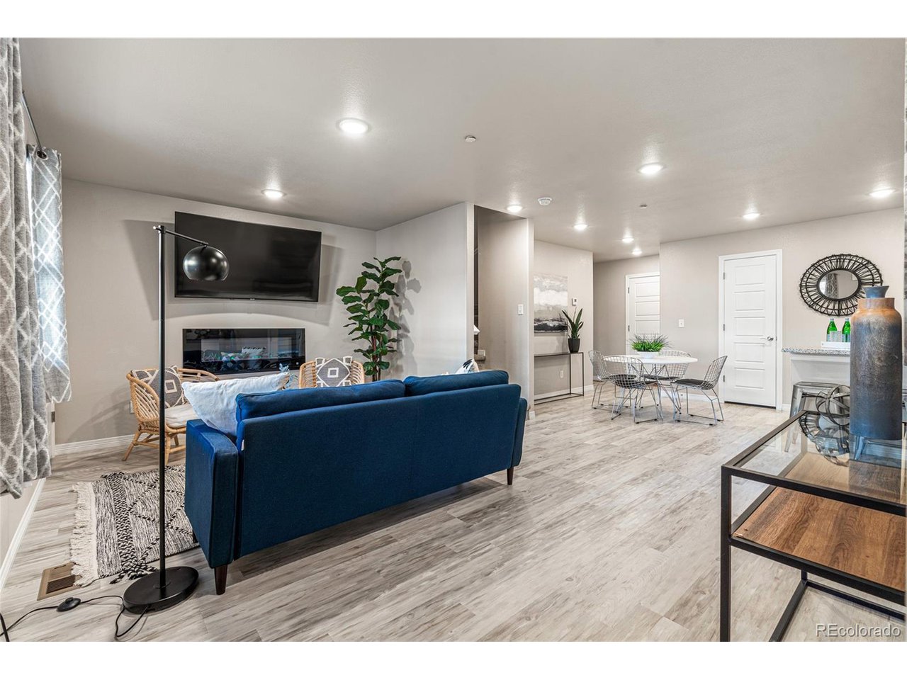 6104 Summit Peak Ct 104