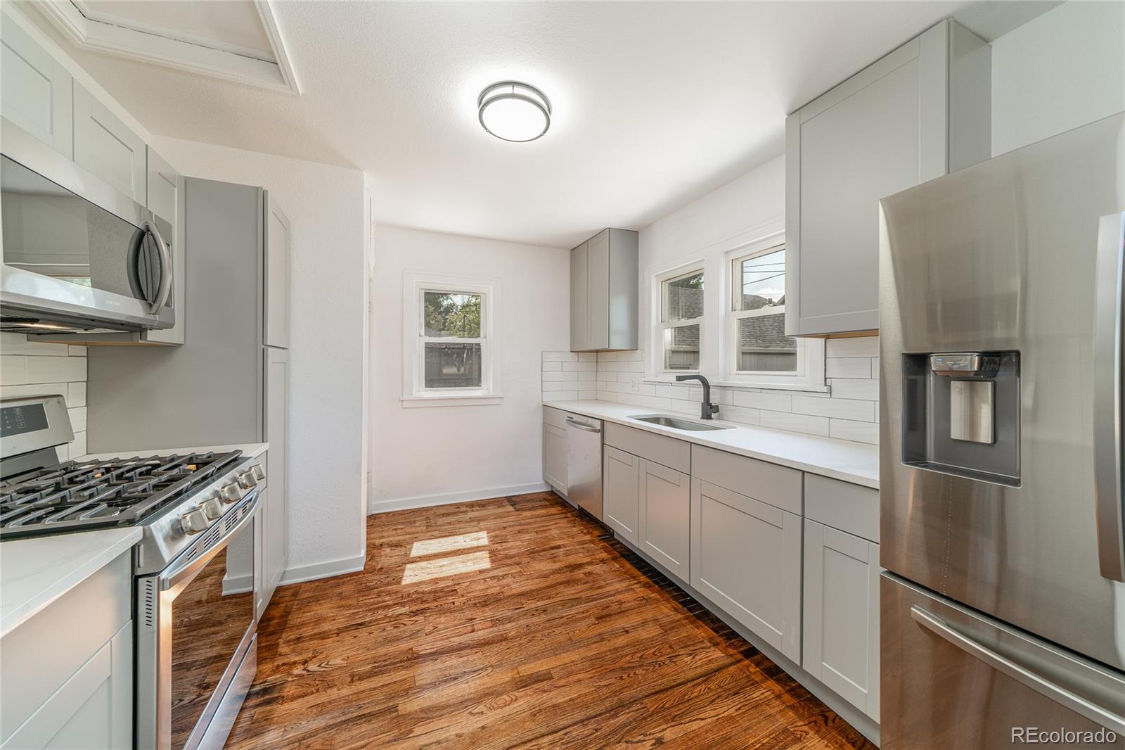 1711 S Williams Street