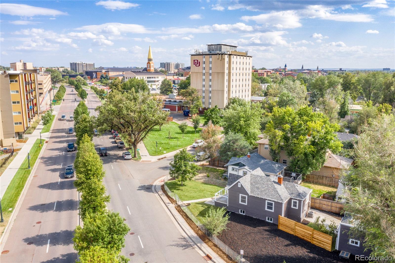 1711 S Williams Street