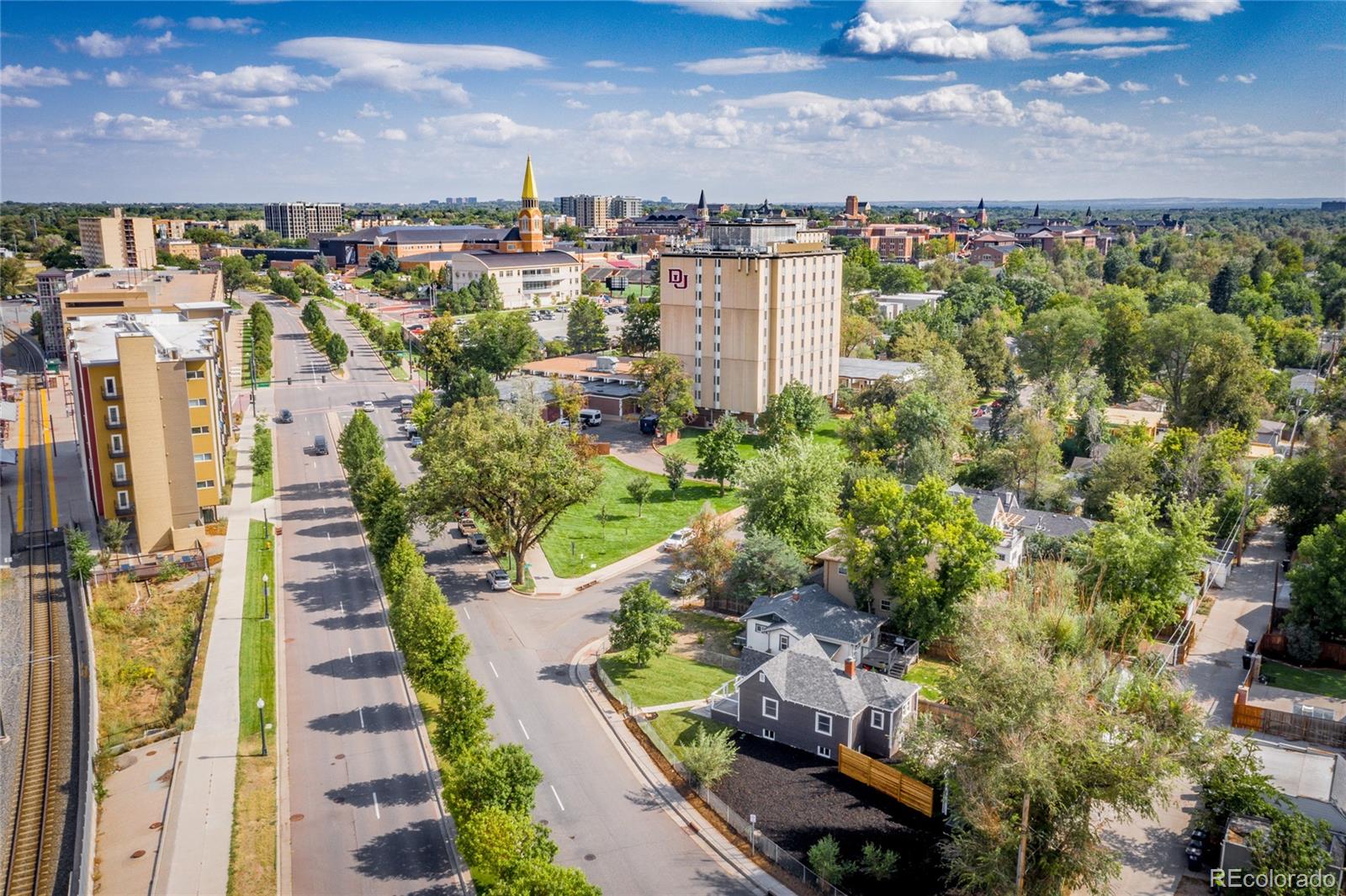 1711 S Williams Street