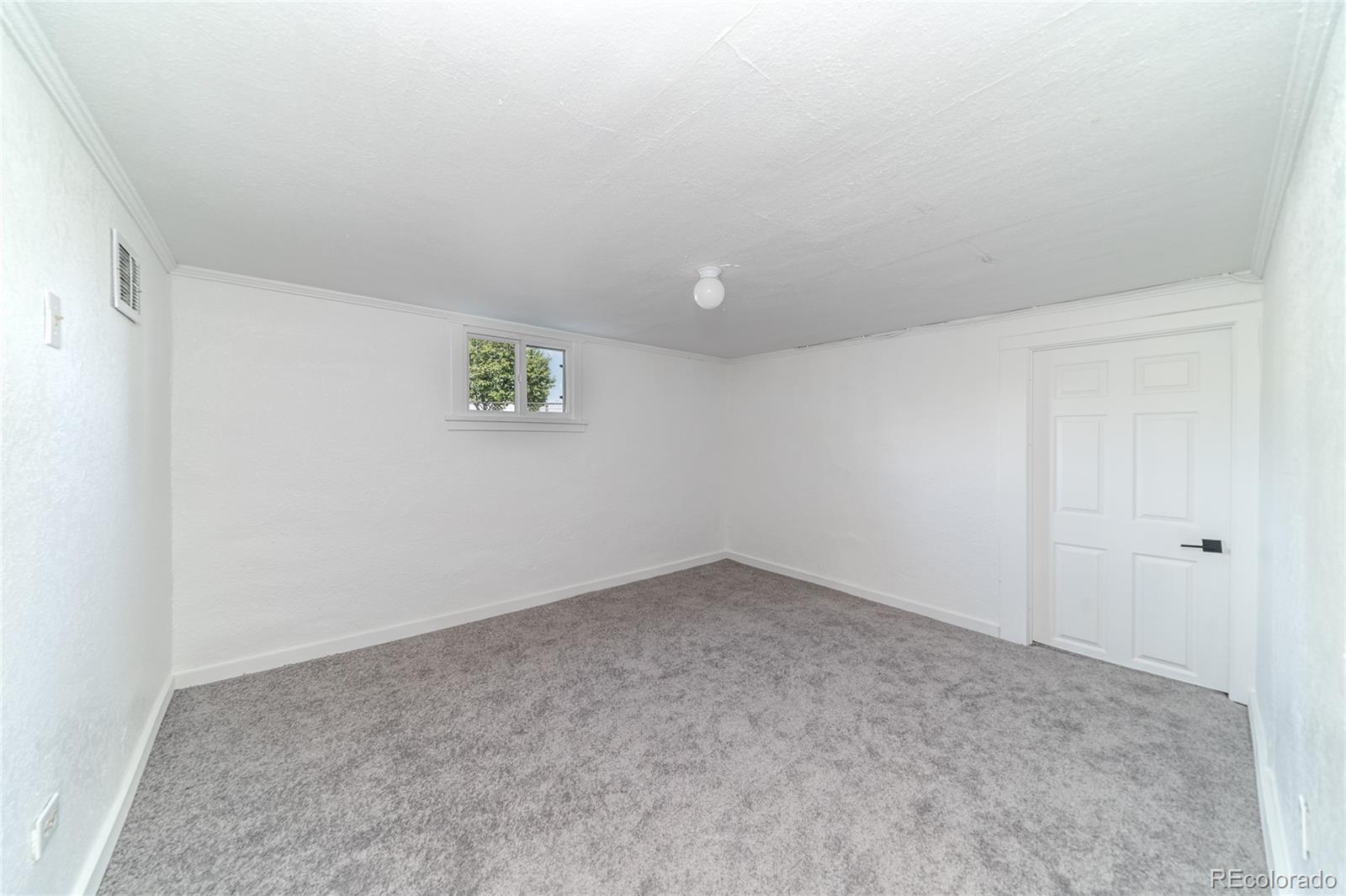 1711 S Williams Street