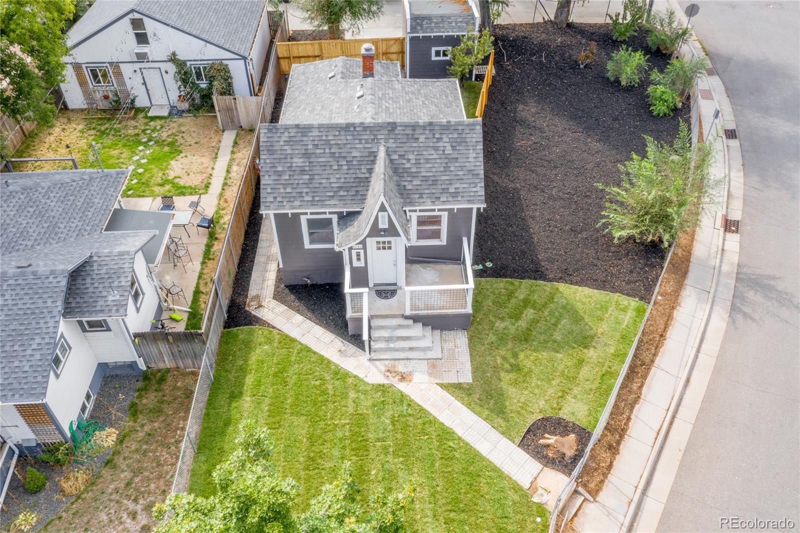 1711 S Williams Street