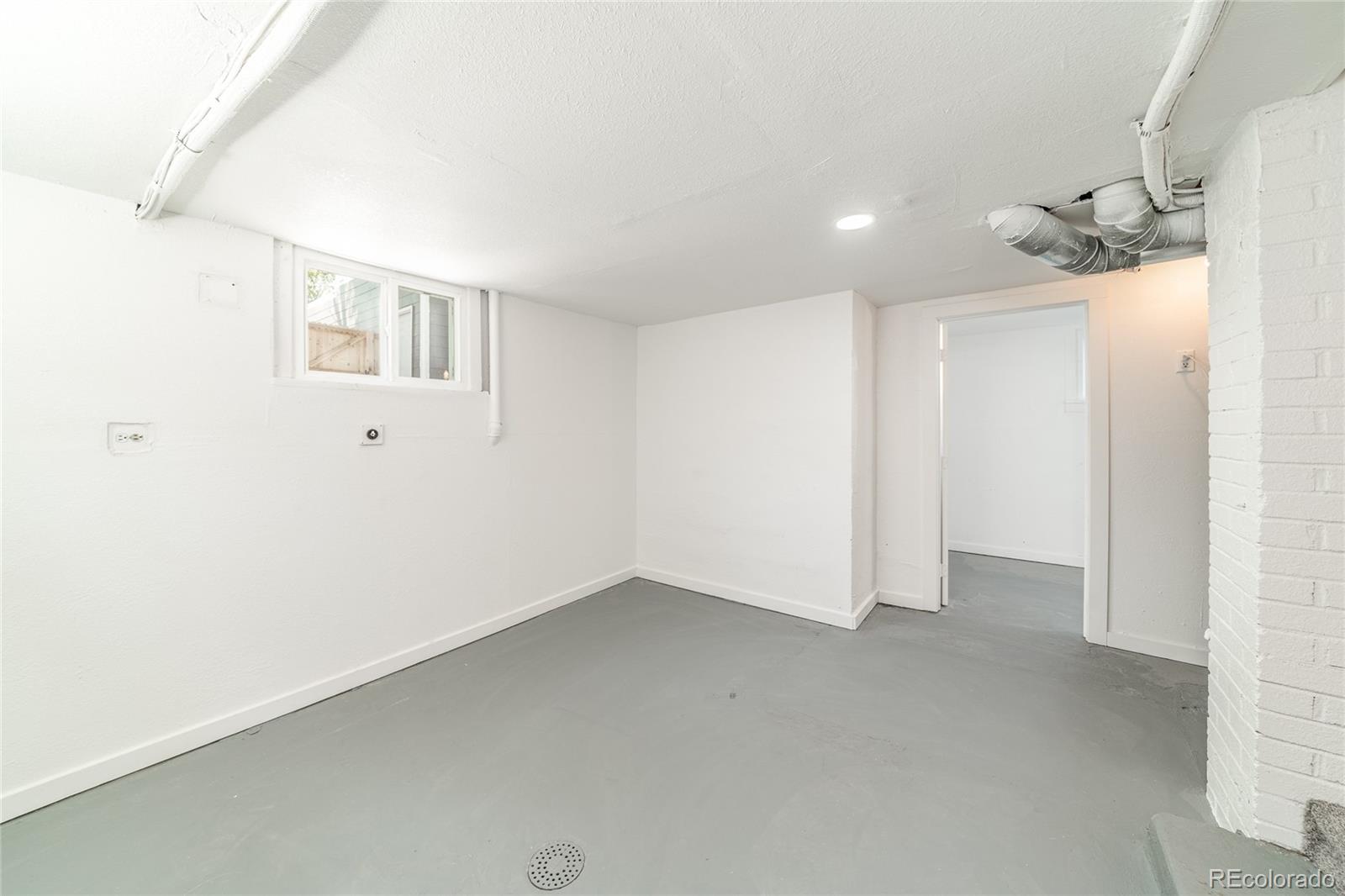 1711 S Williams Street