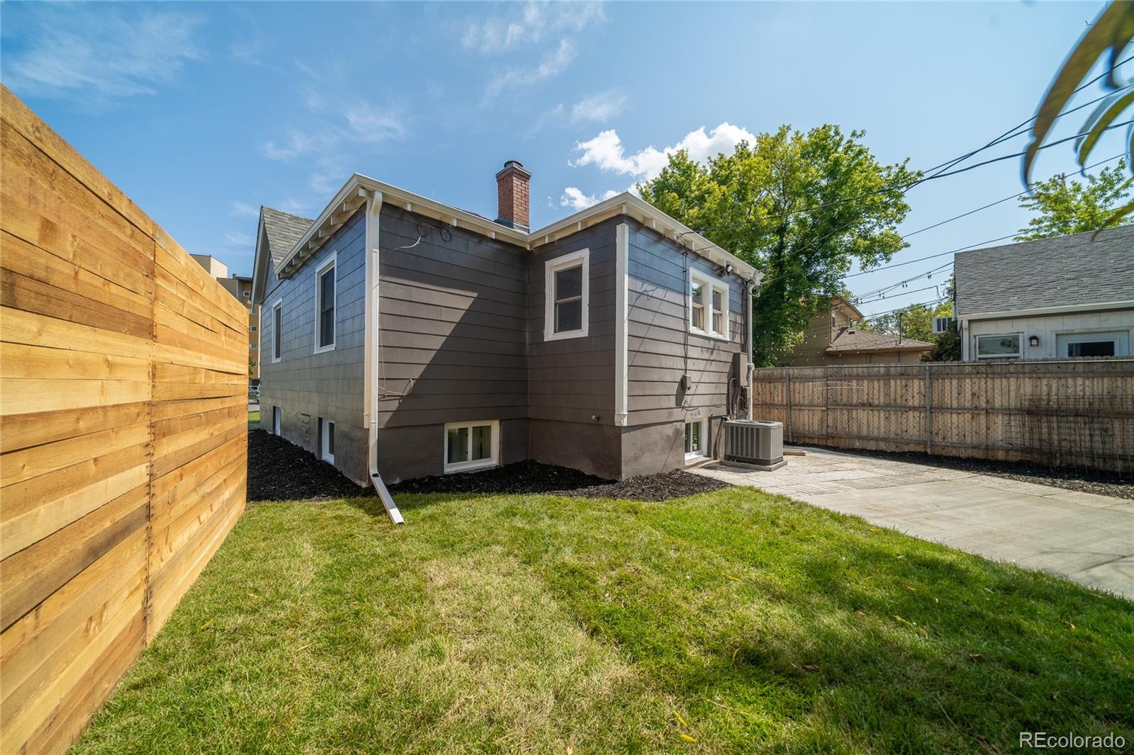 1711 S Williams Street