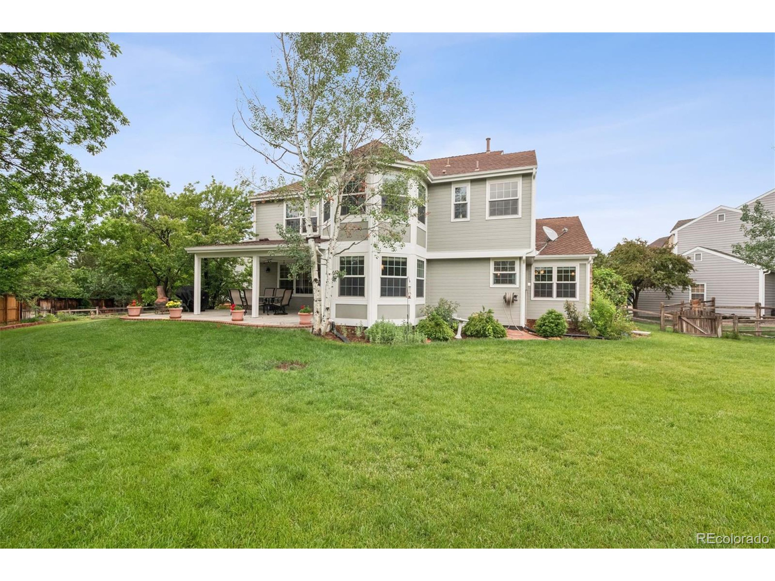 3566 E Meadow Creek Pl