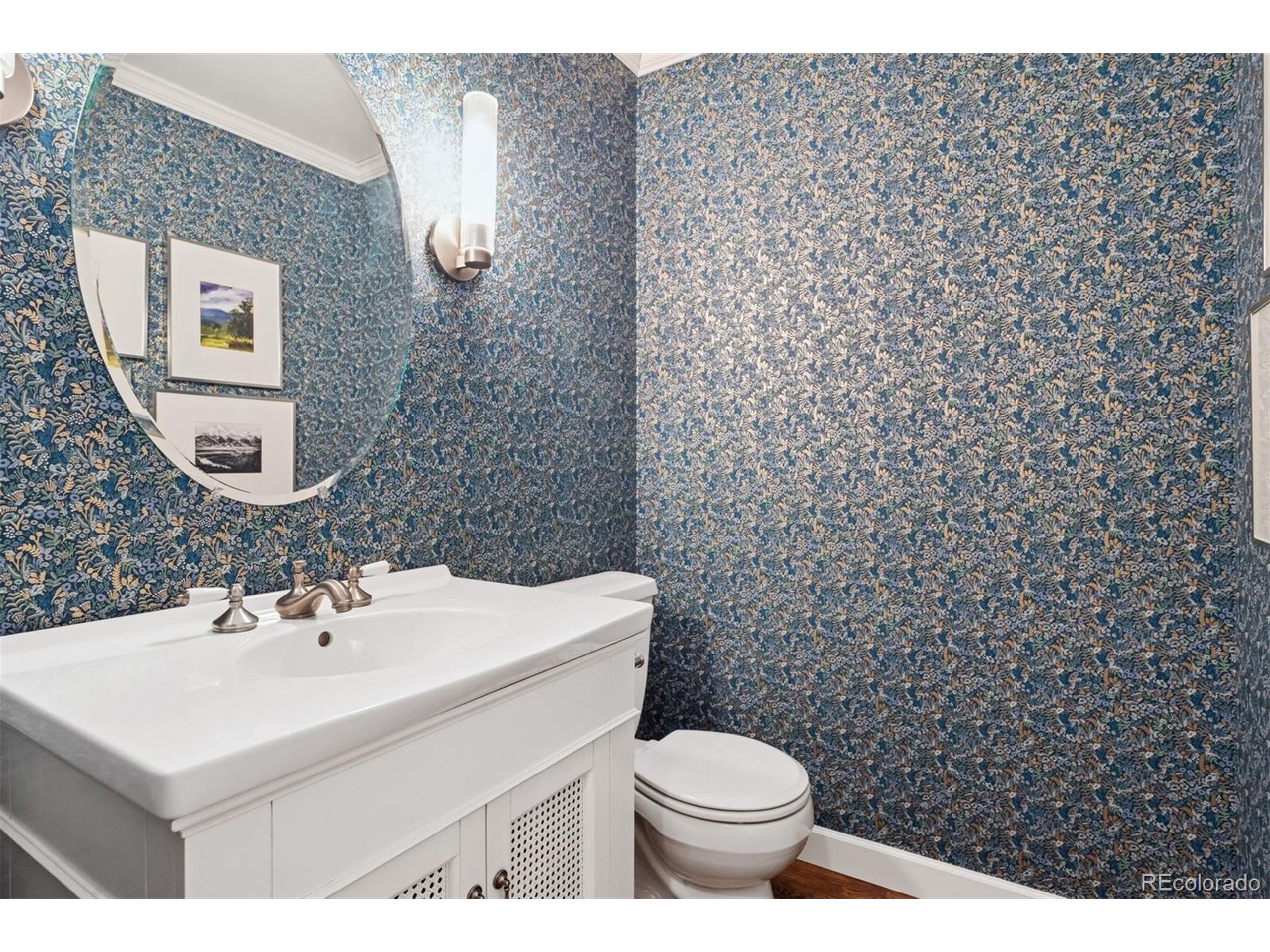 3566 E Meadow Creek Pl