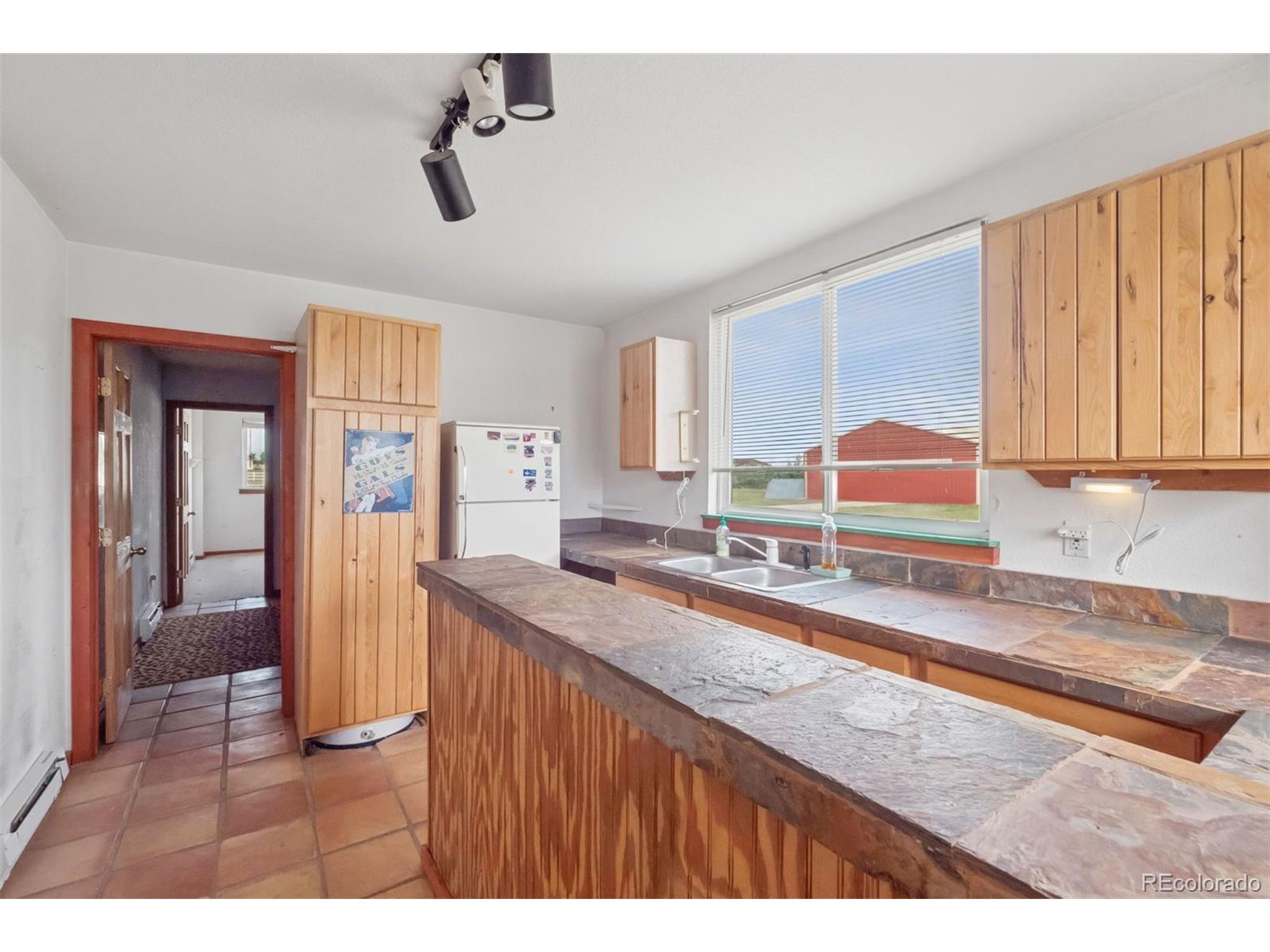 4627 Cathy Ln