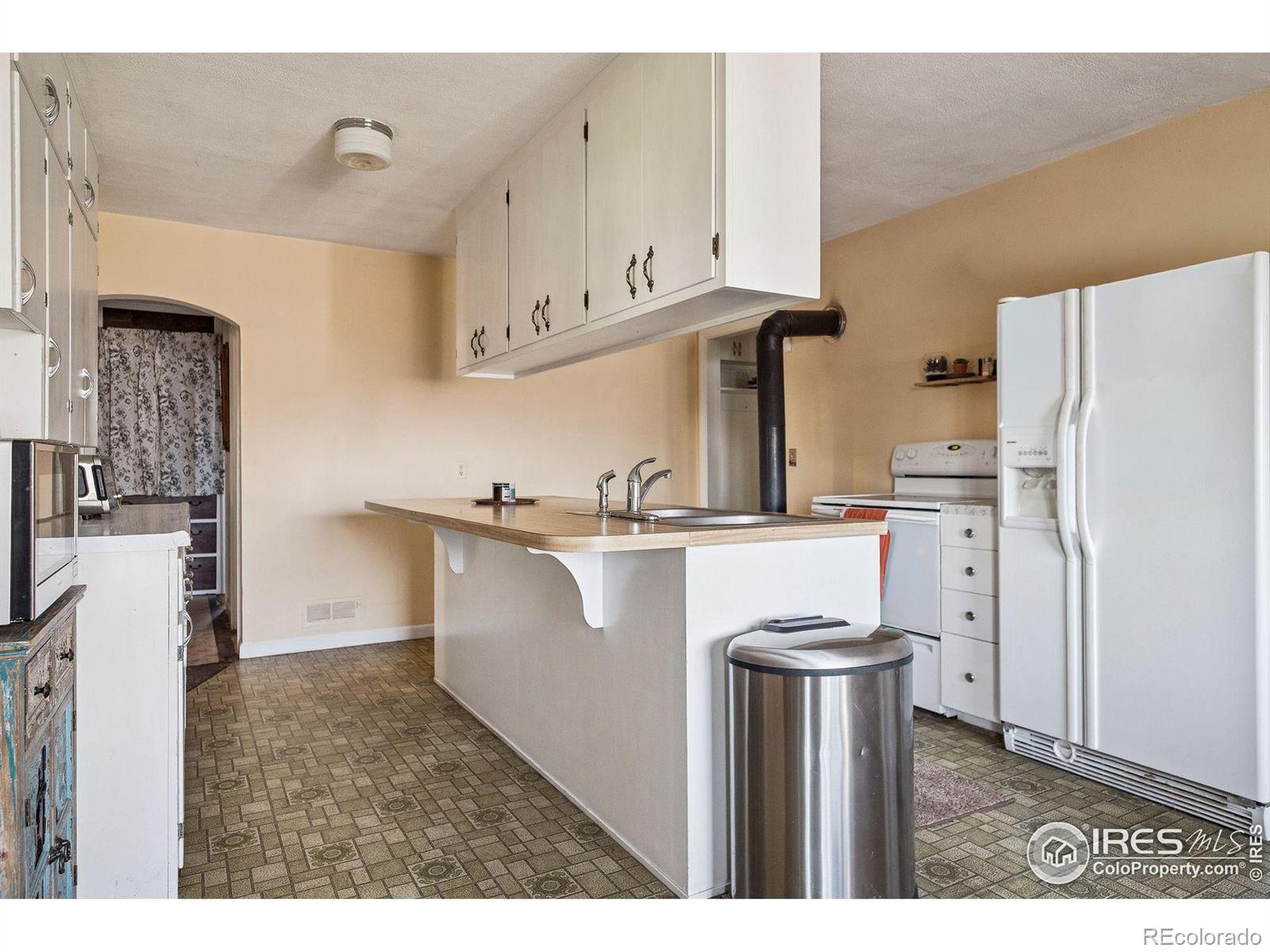 74 N County Road 157