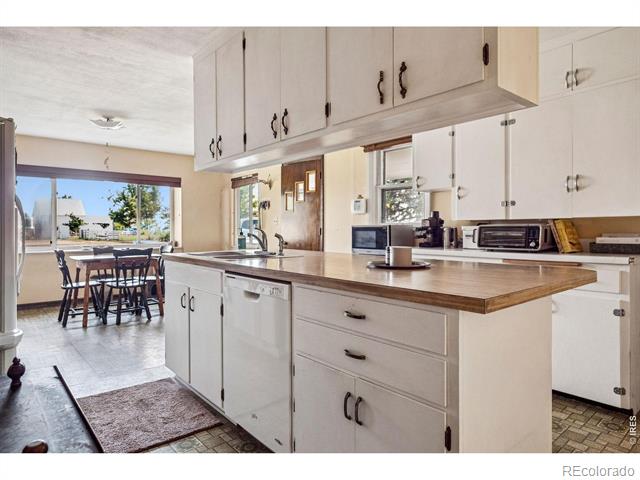 74 N County Road 157