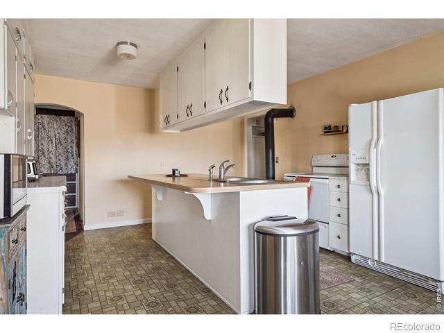 74 N County Road 157